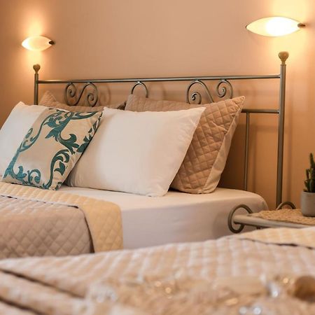 Porto Roma Seaside Studios Василікос Екстер'єр фото